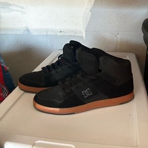 MEN'S DC CURE HIGH-TOP SHOES sz14
